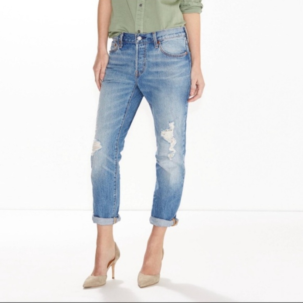 Levi's 501 taper women's jeans. Size 24.